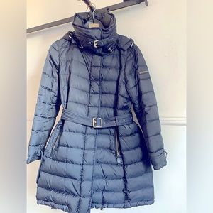 Burberry Winterleigh in Navy